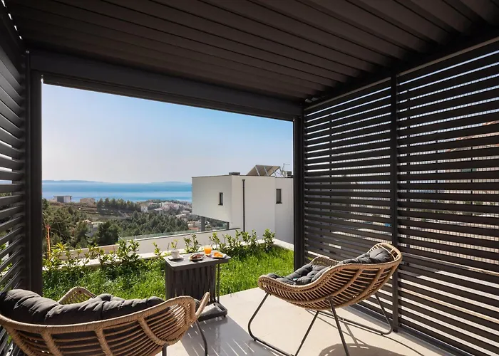 Luxury Cosmopolitan With Pool Vila Podstrana