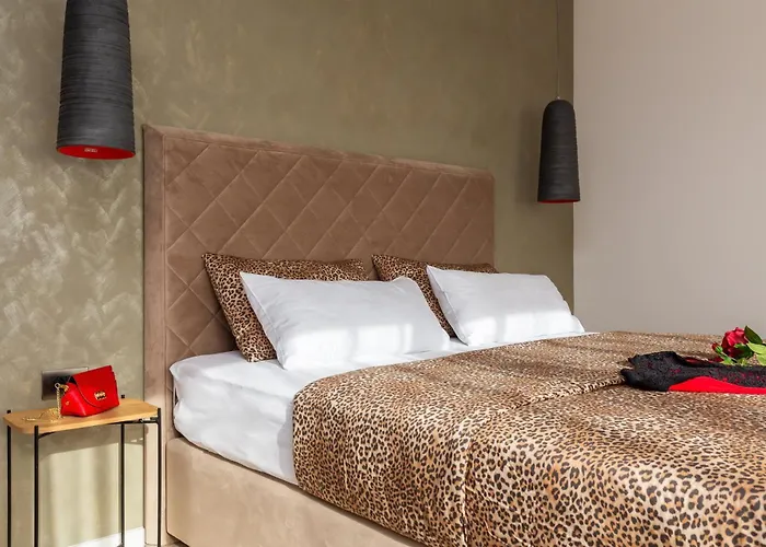 Vila Luxury Cosmopolitan With Pool